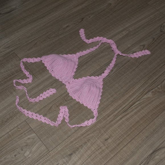 Crochet Pink Ridged Bralette Bikini Top - Picture 4 of 8